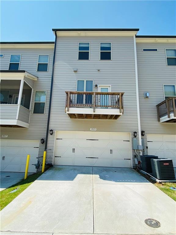 Building Photo - 1815 Hislop Ln