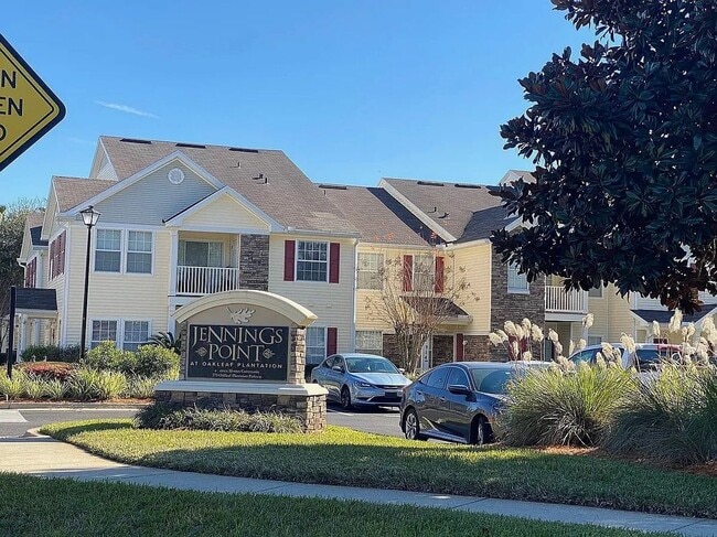 Building Photo - 575 Oakleaf Plantation Pkwy