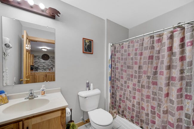 Building Photo - 2643 IL-178