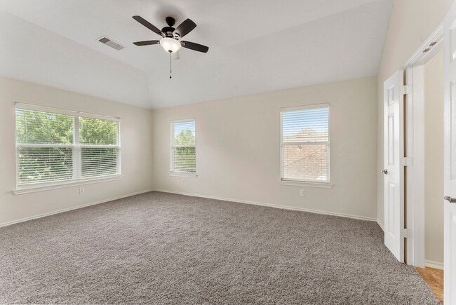 Building Photo - 17815 Misty Pond Ct