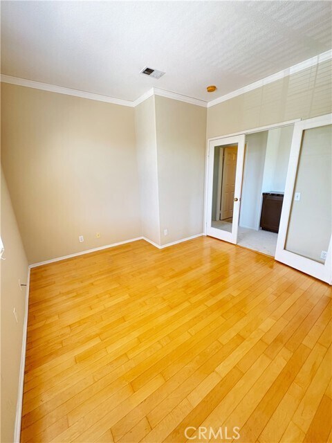 Building Photo - 5 Halcyon Ln