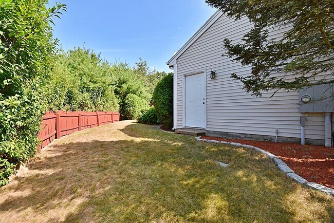 Building Photo - 19 Ptarmigan Dr