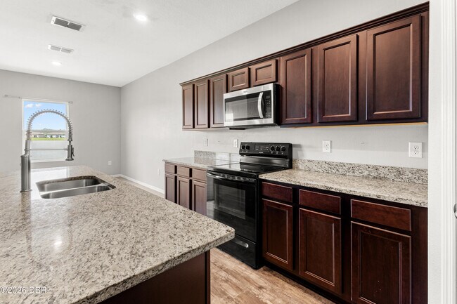 Building Photo - 3017 Blue Shrs Wy