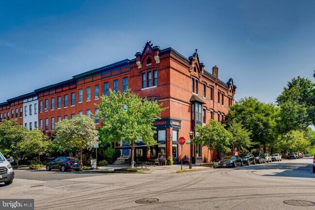 Building Photo - 1435 Bolton St