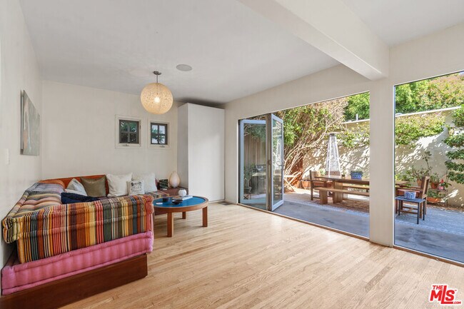 Building Photo - 1954 Federal Ave