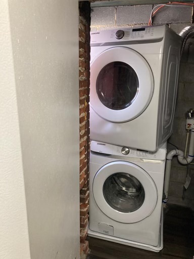 Washer/dryer - 1123 Light St