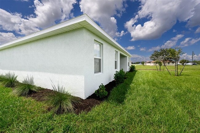 Building Photo - 25110 Alcazar Dr