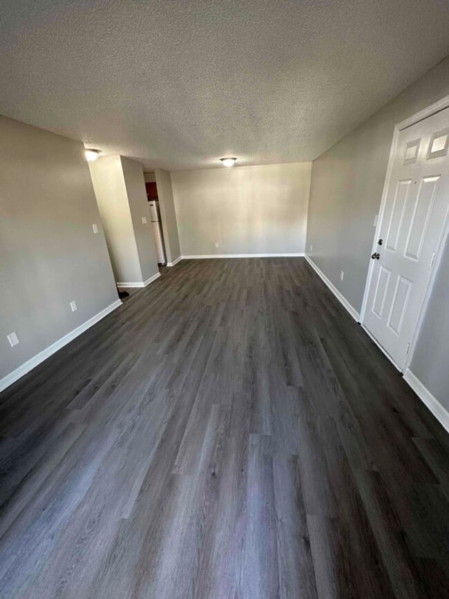 Interior Photo - Creekview Apartments