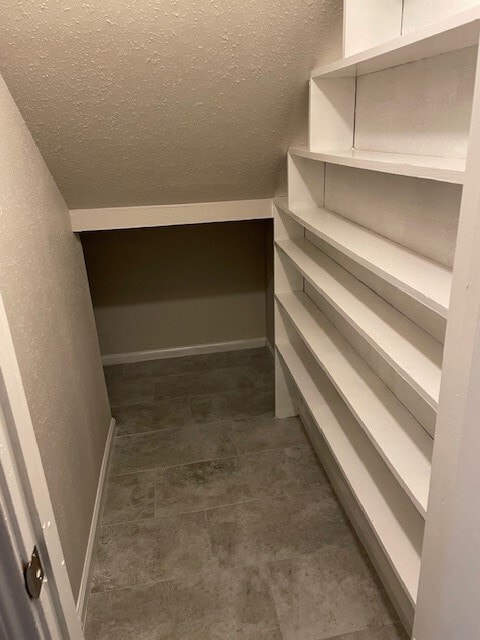 Building Photo - 407 W Semands St