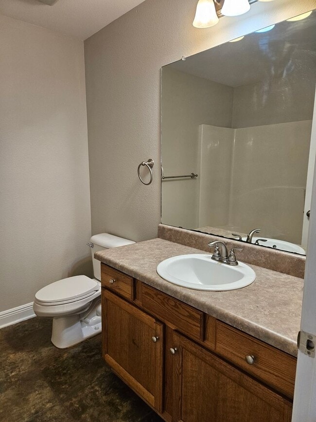Building Photo - Biloxi 4 bedroom