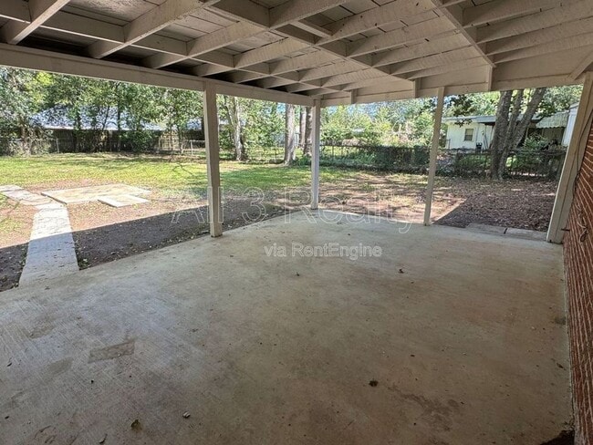 Building Photo - 3737 Dalraida Pkwy