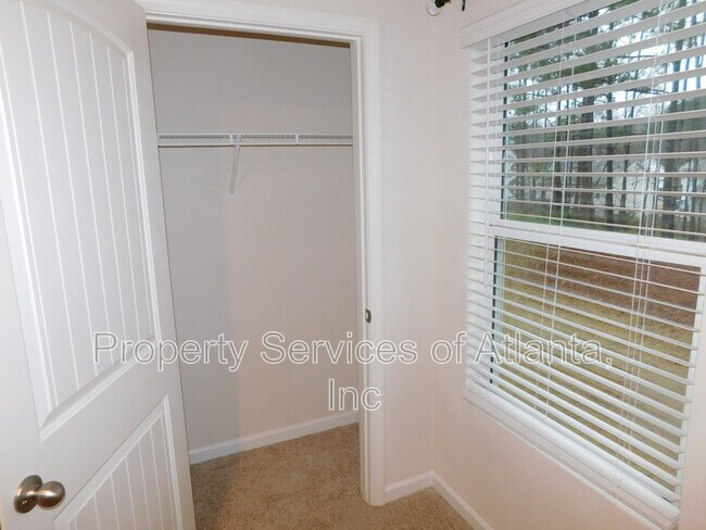 Building Photo - 519 Springer Pkwy