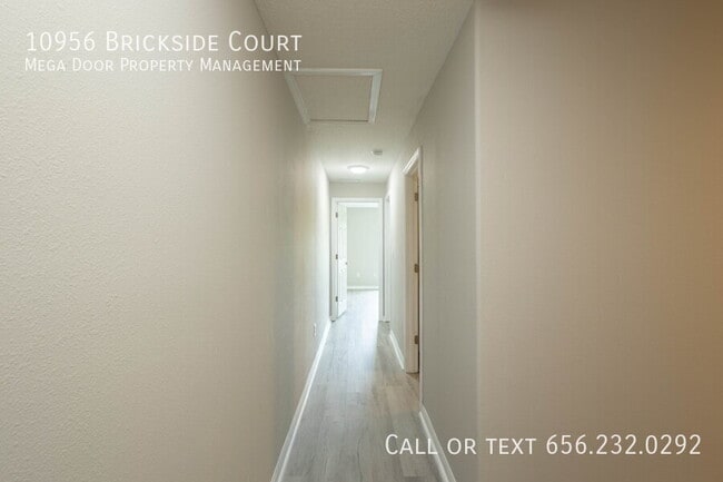 Building Photo - 10956 Brickside Ct