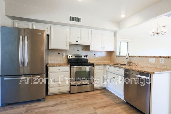 Building Photo - 14126 W Pennystone Dr