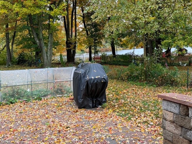 Building Photo - 90 High St