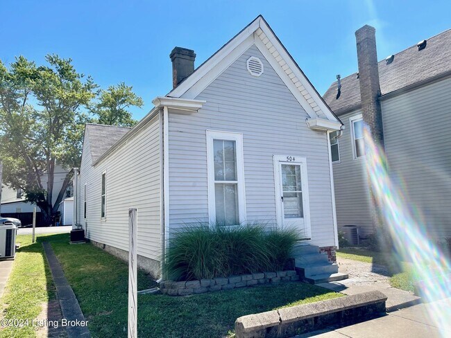 Primary Photo - 504 Vincennes St