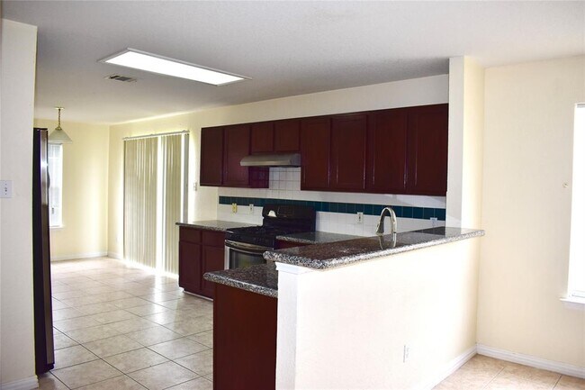 Building Photo - 17125 Dashwood Creek Dr