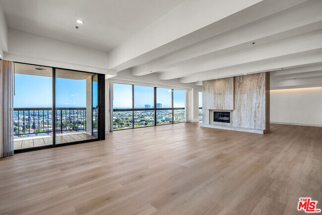 Building Photo - 10790 Wilshire Blvd