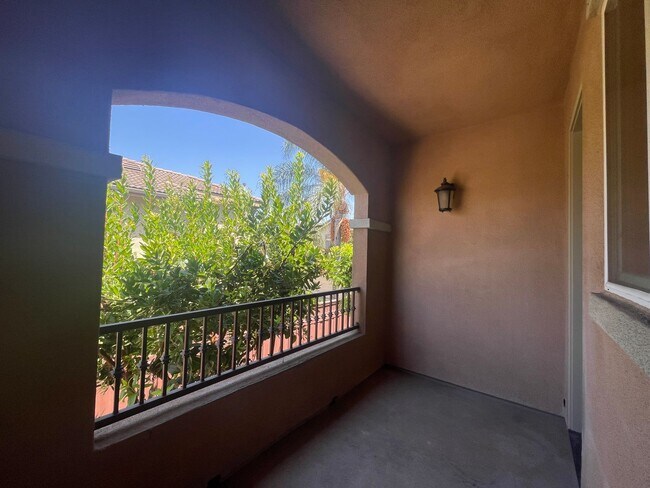 Building Photo - 3 Bed/3 Bath, 2 Garage & 2 Balconies Gated...