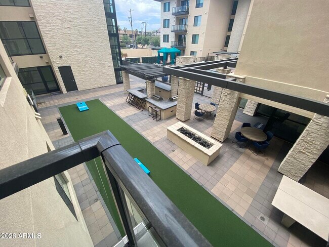 Building Photo - 7300 E Earll Dr