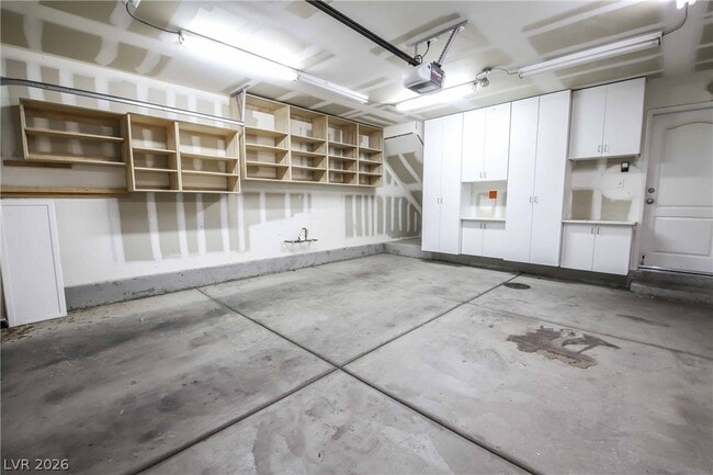 Building Photo - 3716 Via Gaetano