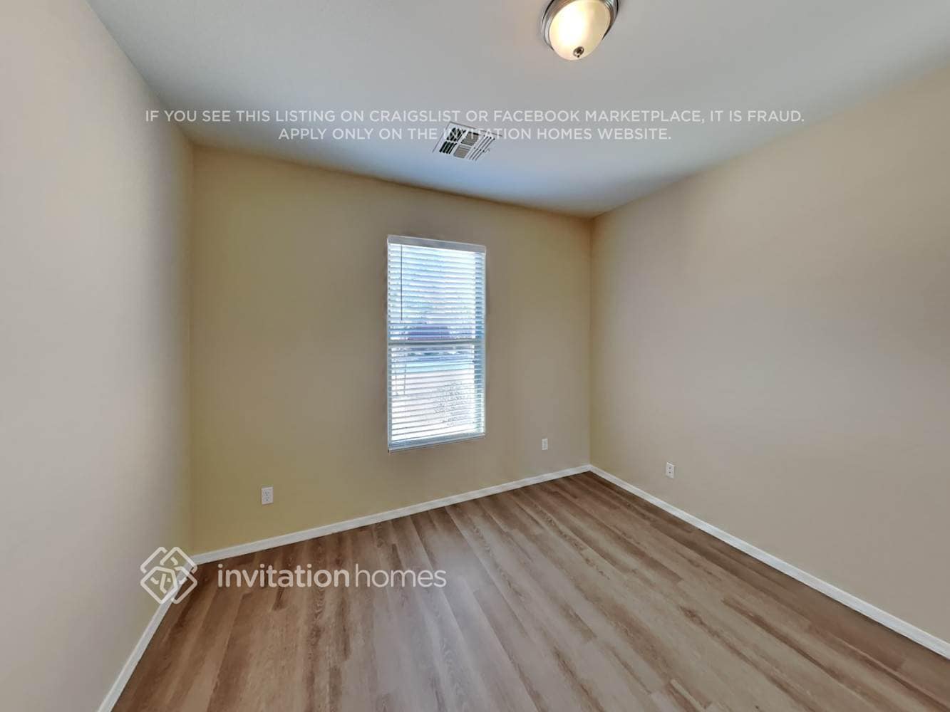 Building Photo - 25777 N 163rd Dr