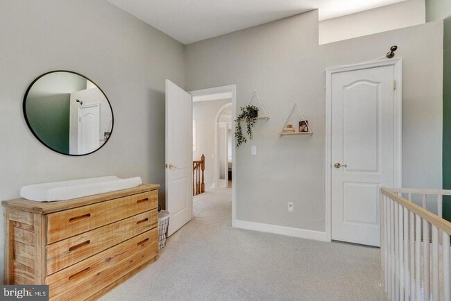 Building Photo - 3956 Valley Ridge Dr