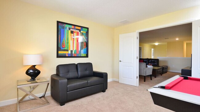 Building Photo - 1424 Rolling Fairway Dr