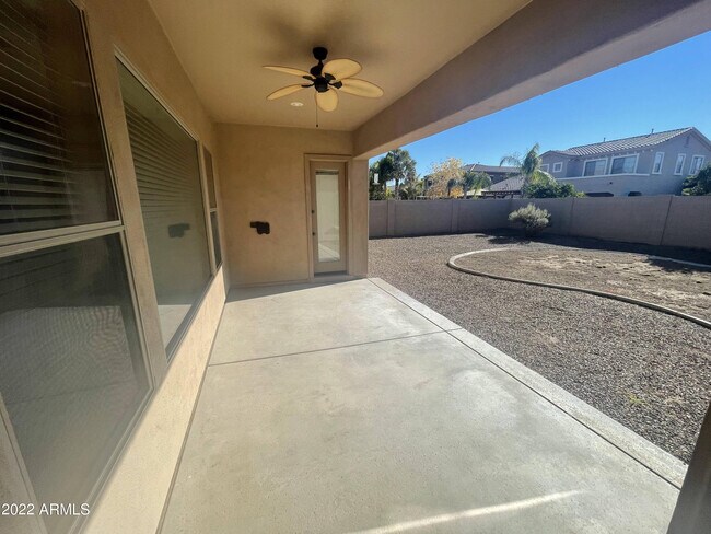 Building Photo - 4263 E Maplewood Ct