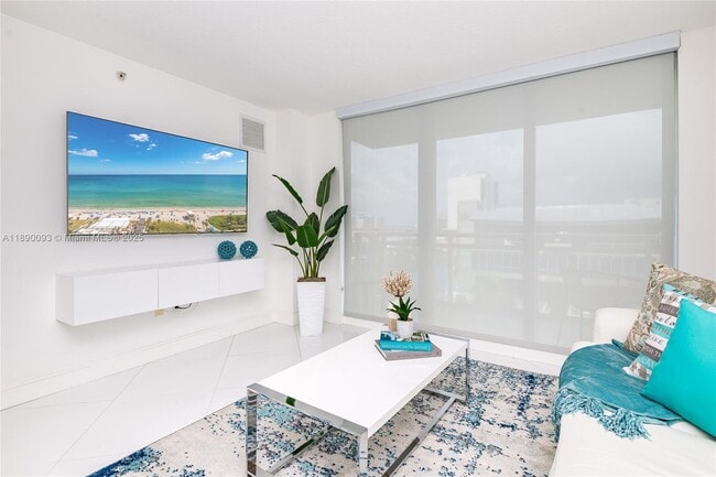 Primary Photo - 6917 Collins Ave