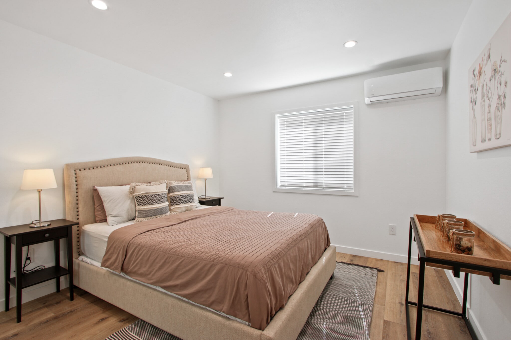 Bedroom - 528 Sunrise St
