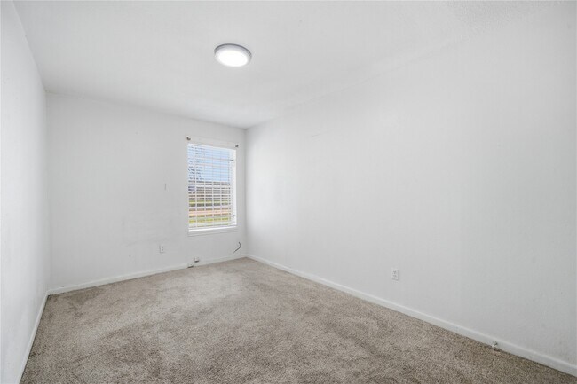 Building Photo - 12203 Cape Hyannis Dr