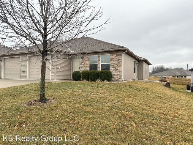Primary Photo - 3 br, 2 bath House - 138 SW Rock Garden Lane