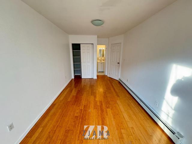 Building Photo - 3 bedroom in Brooklyn NY 11225