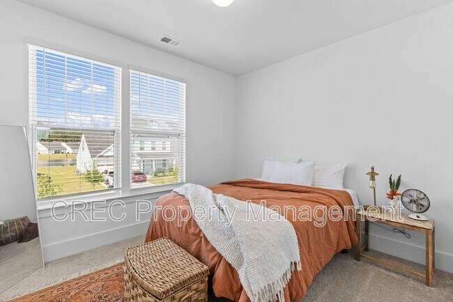 Building Photo - 1223 Homecoming Blvd