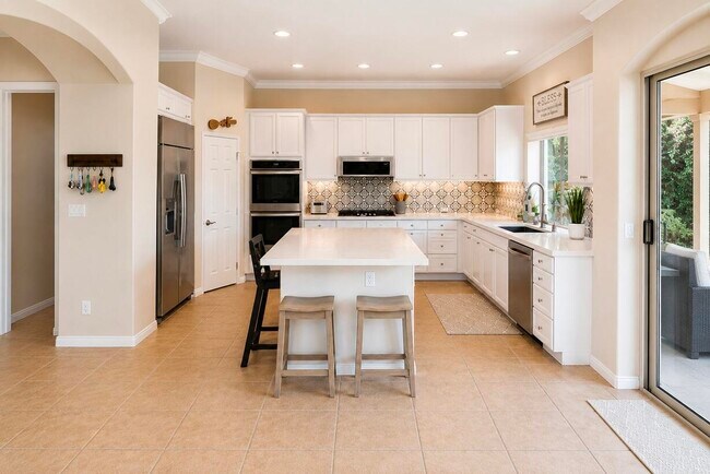 Building Photo - 90 Clavel Ct