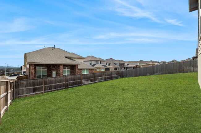 Building Photo - 1606 Brass Canyon