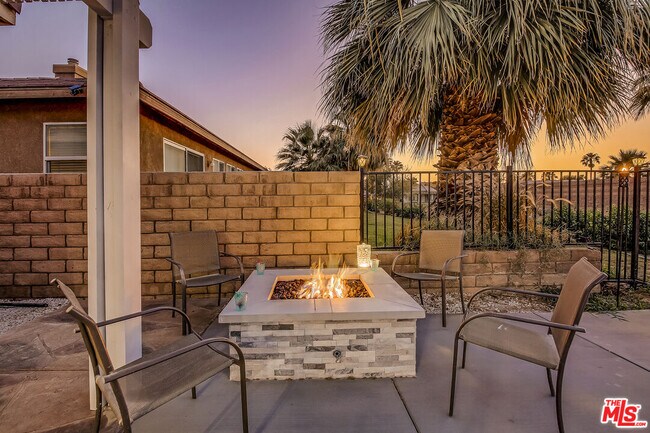 Building Photo - 82580 Yeager Way