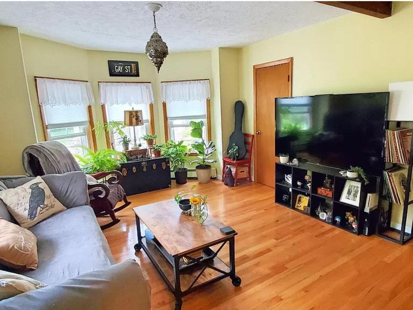 Building Photo - 10 High St