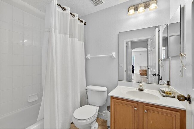 Building Photo - 1400 Holly Glen Run