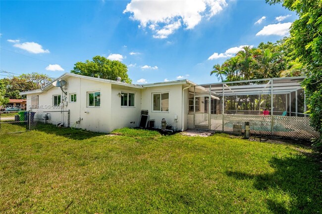 Building Photo - 8690 NW 24th Pl