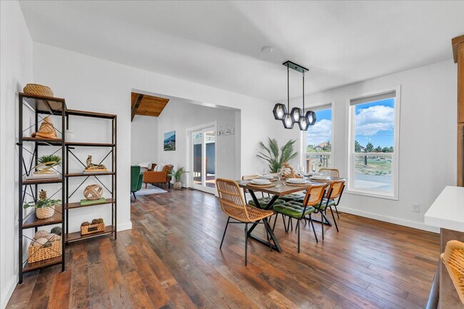 Building Photo - 5445 Tannerwood Dr
