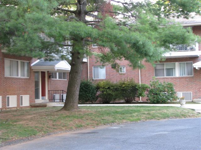 Bartol Court Apartments - Mt Washington Bartol Manor