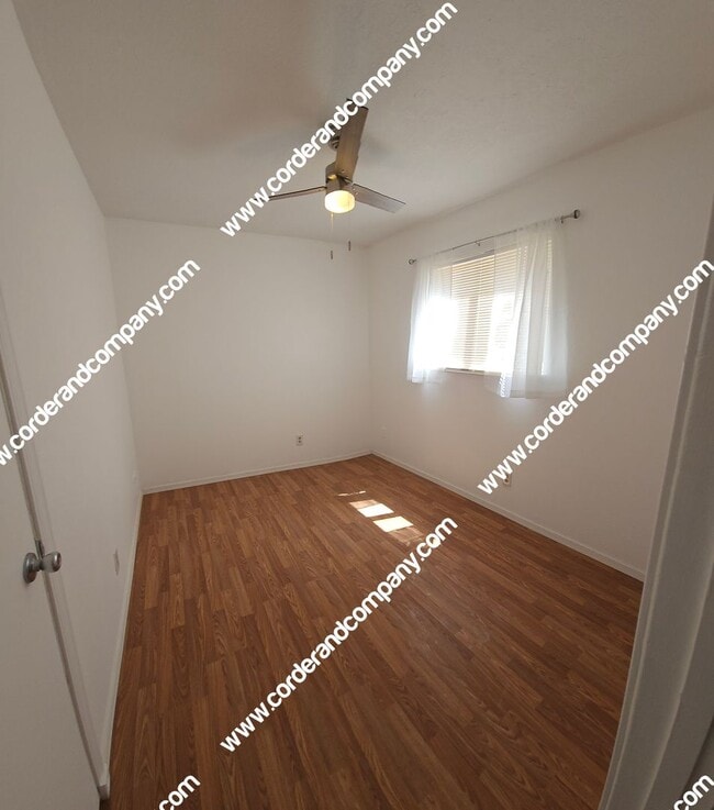 Building Photo - Nice 3 Bedroom, 2 Bathroom and 1,120 Sq Ft. Home Great Location in NE Heights.