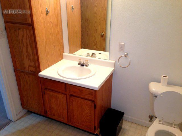 Building Photo - 2856 17th Ave