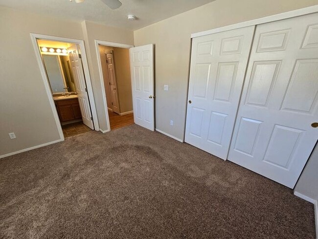 Building Photo - Charming 3 Bedroom, 2 Bath Home with Large...