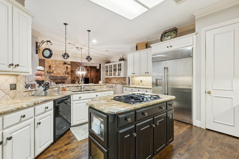 Building Photo - 1970 Mary Lee Ln