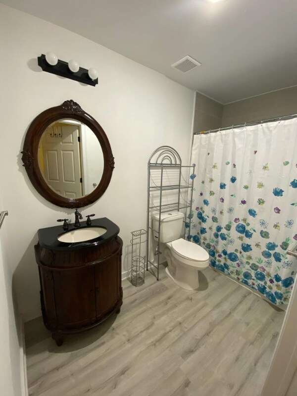 Building Photo - 4309 St Andrews Ct