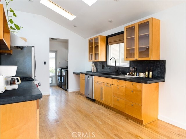 Building Photo - 6039 W 76th St