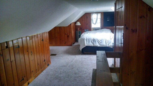 Building Photo - 6505 Newton Ave S